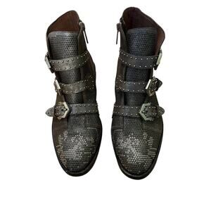 Gianni Bini silver Beaded. Ankle Boots Gray Zip Up side. 10M